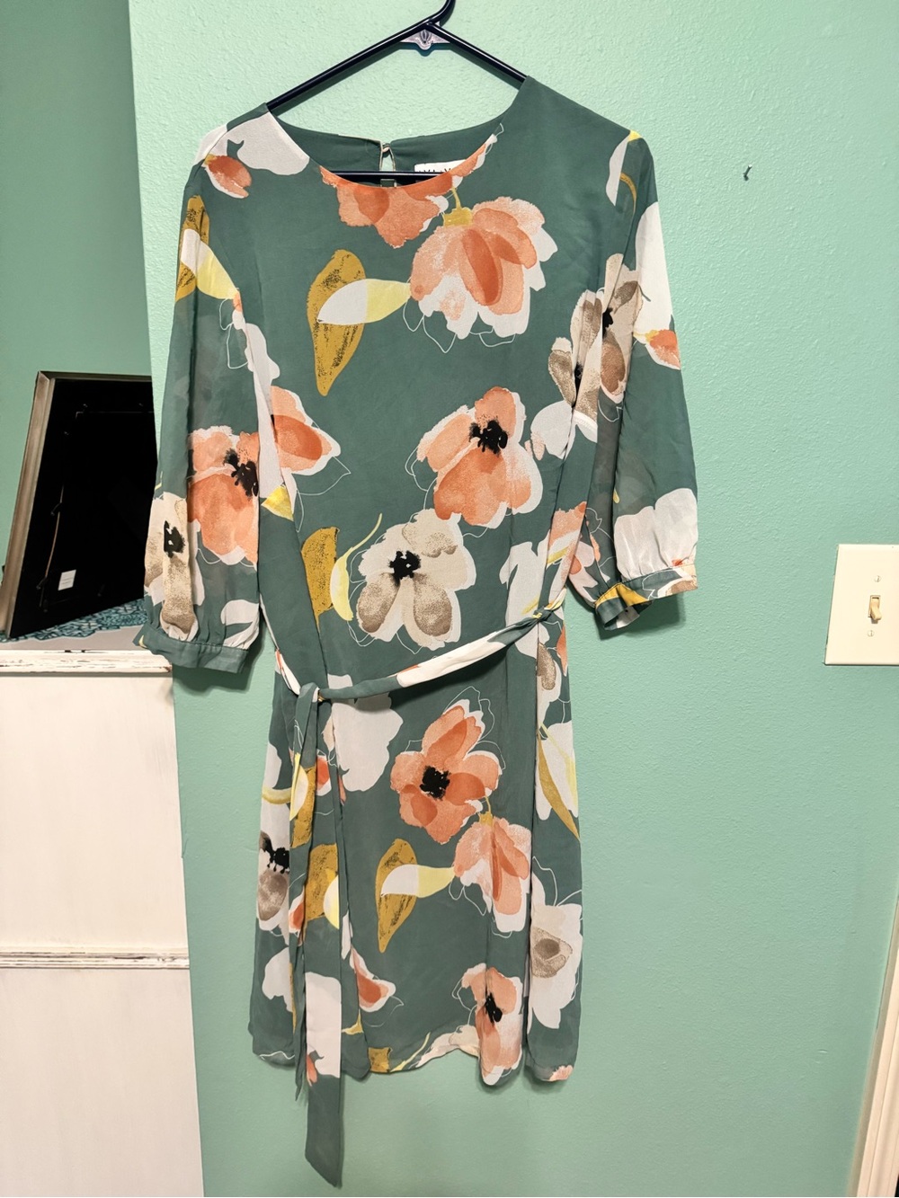 Ava & Viv Sage Green Floral Tie-Waist Midi Dress